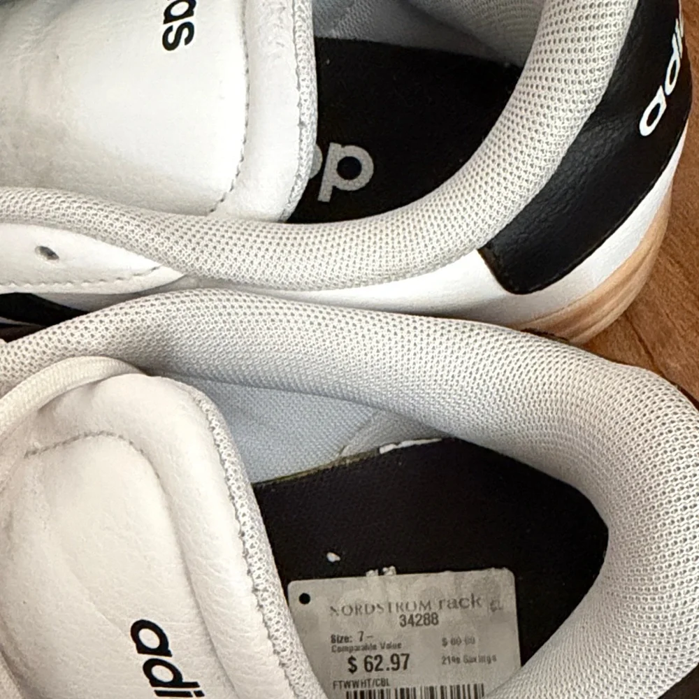 Adidas - Picture 10 of 10